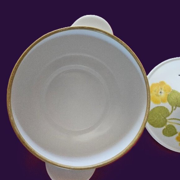 Noritake round casserole dish with lid Progression "Flower Time" 1.25 Qt - Picture 2 of 3